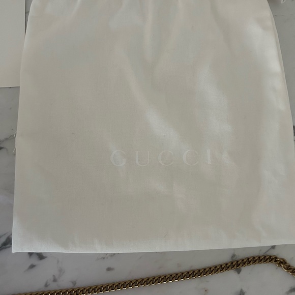 Gucci GG Marmont Matelasse Black
Leather Chain Mini Bucket Shoulder Bag Cuore - Picture 6 of 7